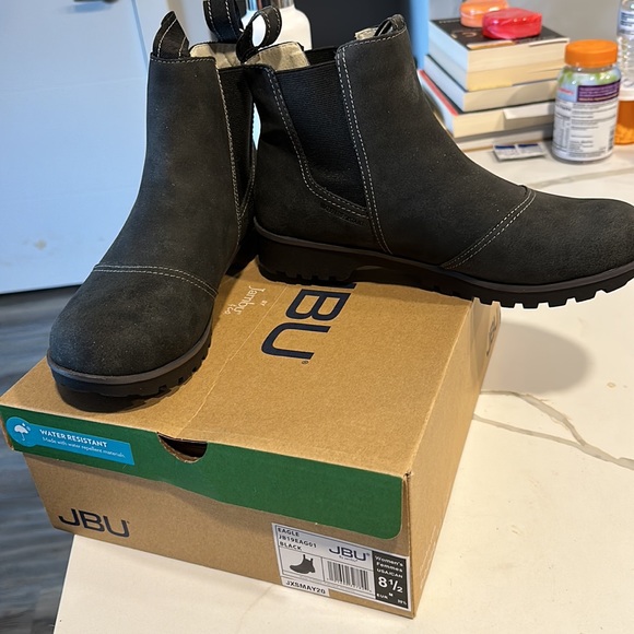 COPY - JBU. Jambu suede boots. - Picture 4 of 4